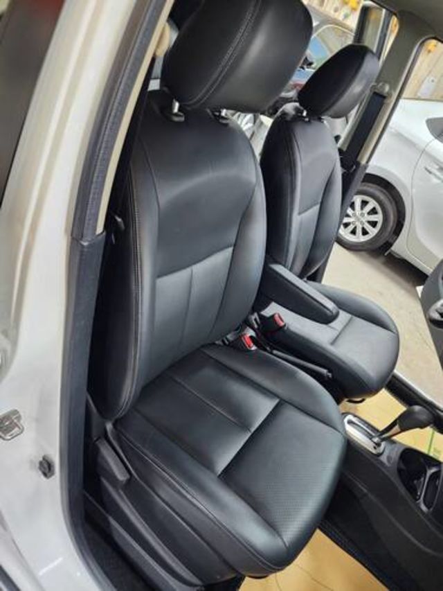 NISSAN日產 LIVINA  第11張相片