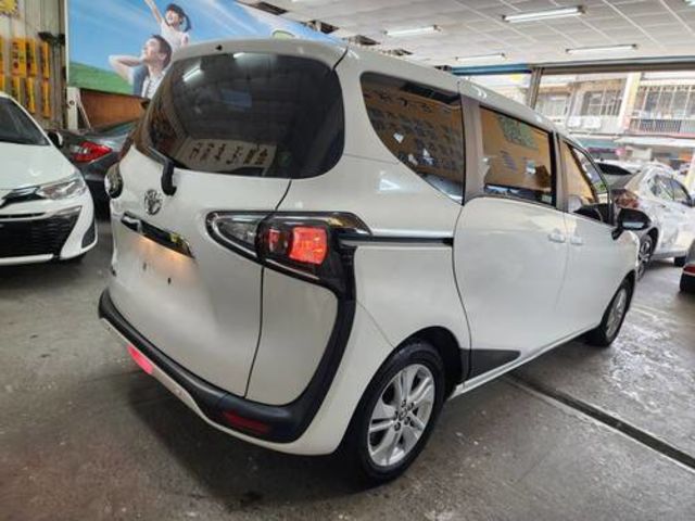 TOYOTA豐田 SIENTA  第2張相片