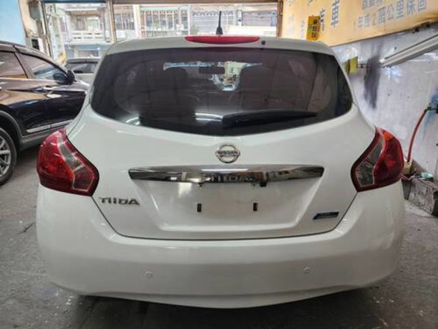 NISSAN日產 TIIDA  第4張相片