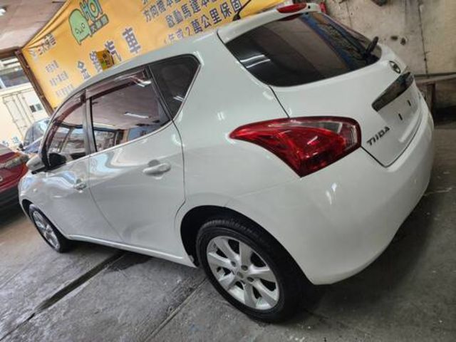 NISSAN日產 TIIDA  第6張相片