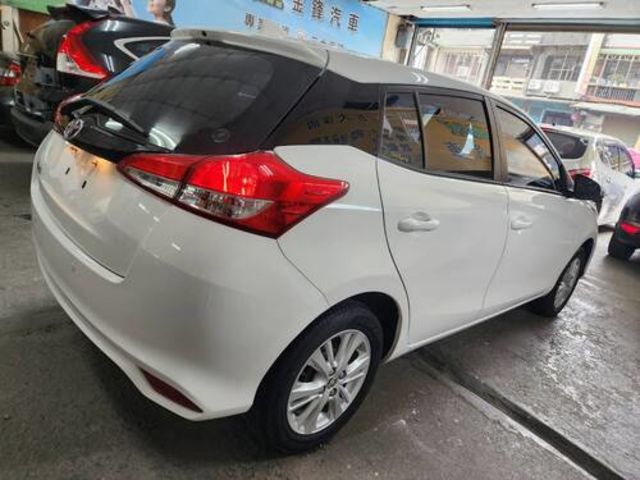TOYOTA豐田 YARIS  第2張相片