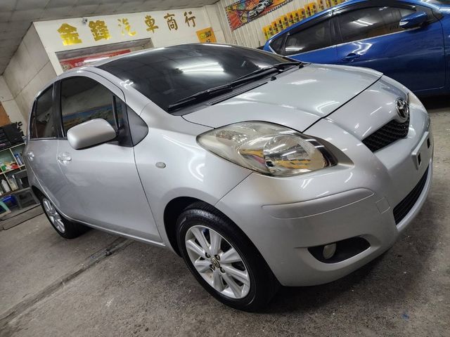 TOYOTA豐田 YARIS  第2張相片