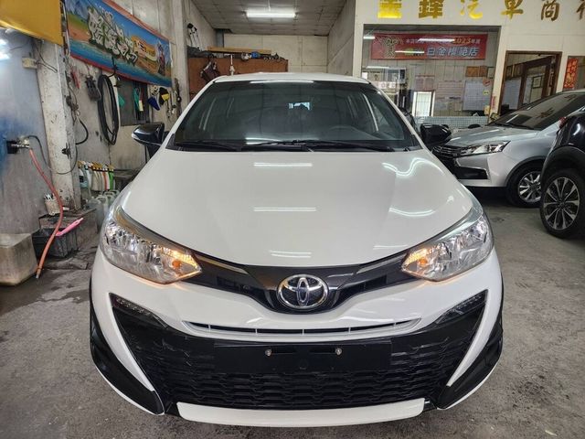 TOYOTA豐田 YARIS  第2張相片