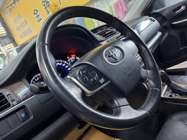 TOYOTA豐田 CAMRY  第8張相片