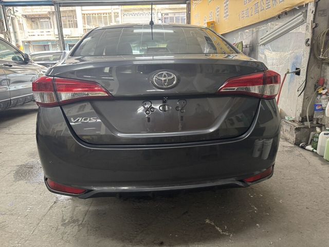 TOYOTA豐田 VIOS  第2張相片