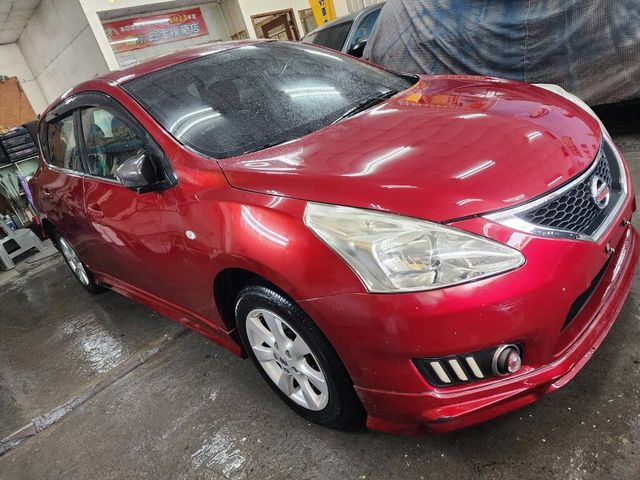 NISSAN日產 TIIDA  第3張相片