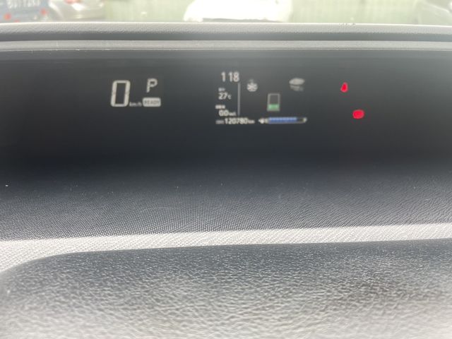 TOYOTA豐田 PRIUS C  第10張相片