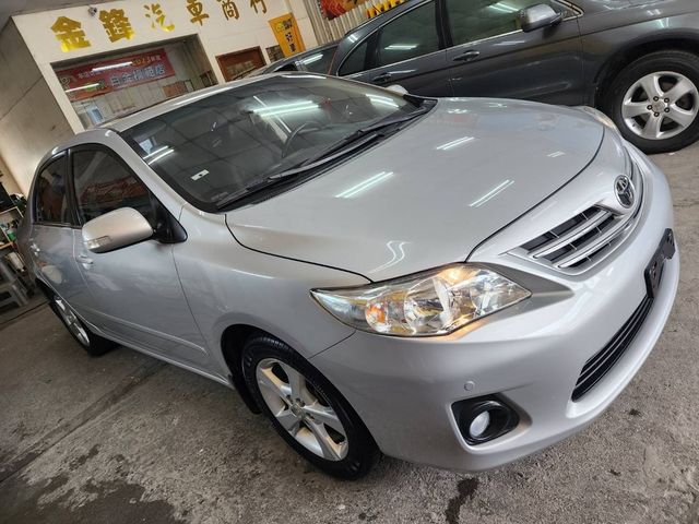 TOYOTA豐田 ALTIS  第2張相片