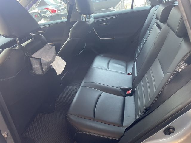 TOYOTA豐田 RAV4  第7張相片