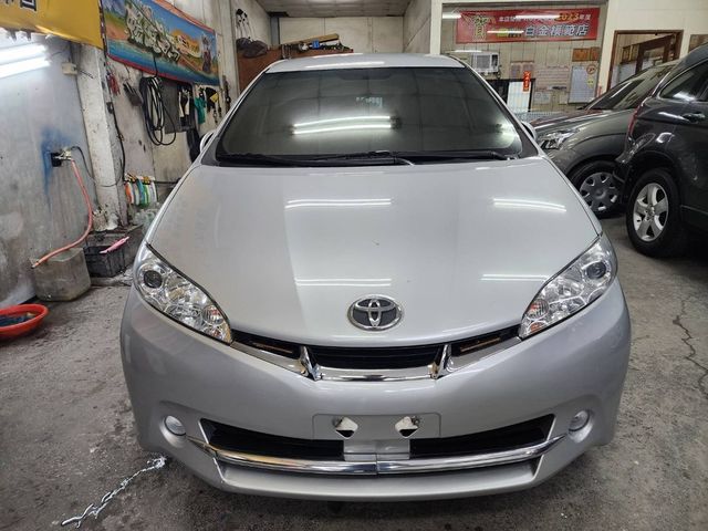 TOYOTA豐田 WISH  第1張相片