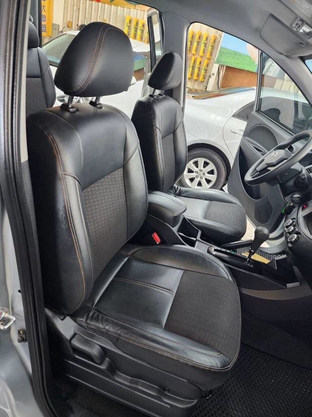 MITSUBISHI三菱 ZINGER  第13張相片