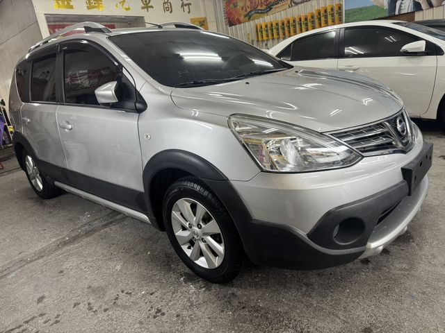 NISSAN日產 LIVINA  第4張相片