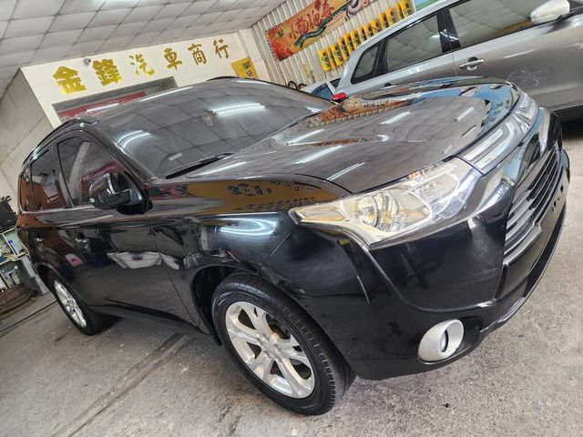 MITSUBISHI三菱 OUTLANDER  第7張相片