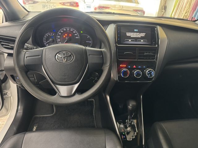 TOYOTA豐田 YARIS  第7張相片
