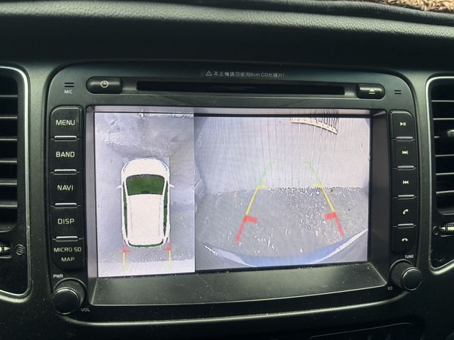 KIA起亞 CARENS  第8張相片