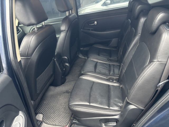 KIA起亞 CARENS  第9張相片