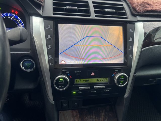 TOYOTA豐田 CAMRY HYBRID  第7張相片