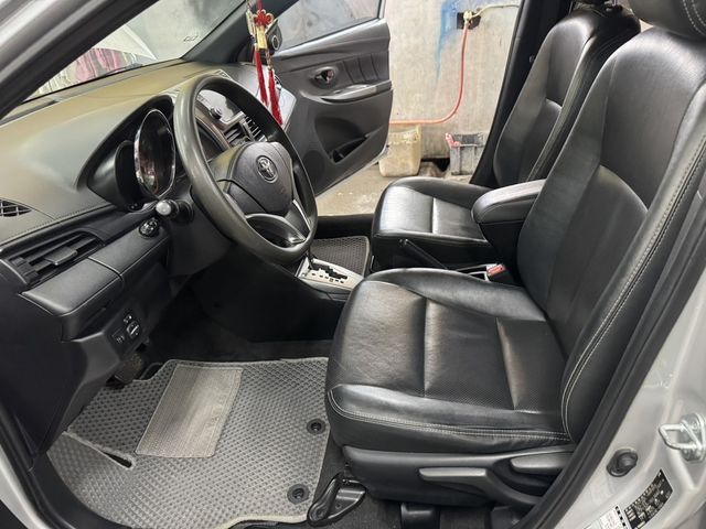 TOYOTA豐田 YARIS  第7張相片