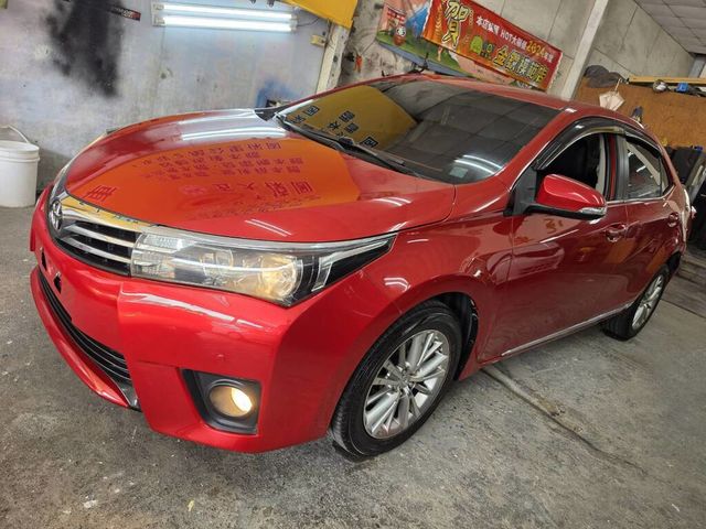TOYOTA豐田 ALTIS  第3張相片