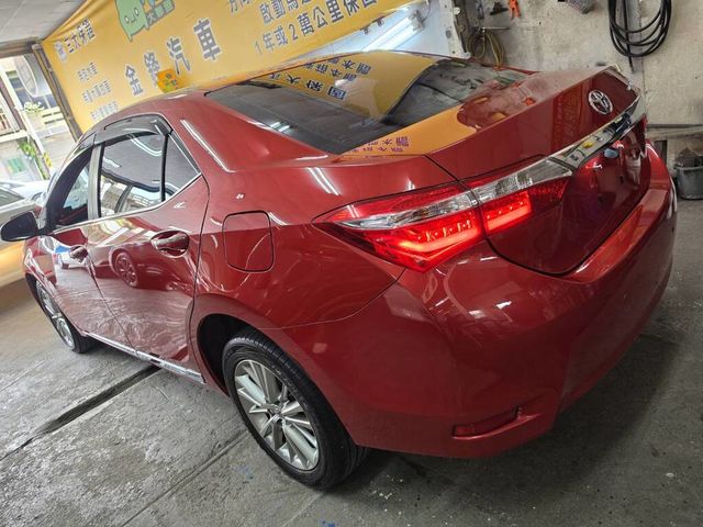 TOYOTA豐田 ALTIS  第4張相片