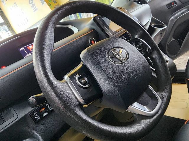 TOYOTA豐田 SIENTA  第8張相片