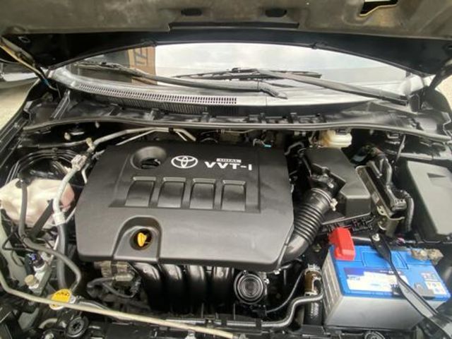 TOYOTA豐田 ALTIS  第6張相片