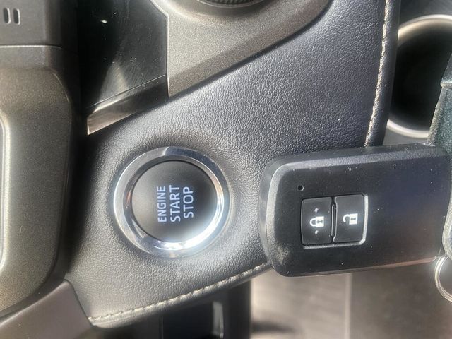 TOYOTA豐田 RAV4  第10張相片