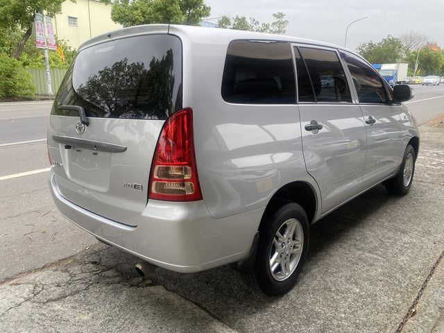 TOYOTA豐田 INNOVA  第2張相片