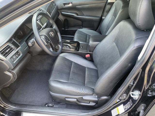 TOYOTA豐田 CAMRY  第7張相片