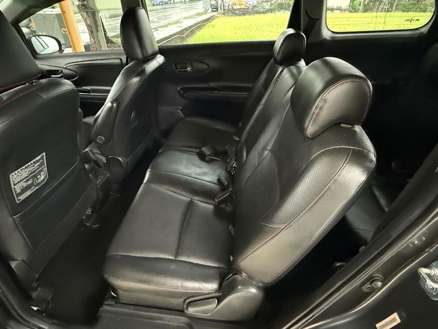 TOYOTA豐田 WISH  第7張相片