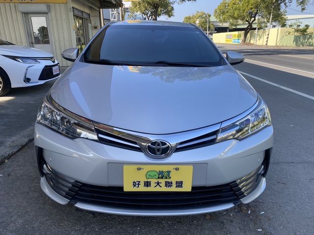 TOYOTA豐田 ALTIS  第3張相片