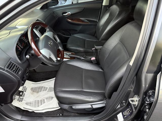 TOYOTA豐田 ALTIS  第7張相片