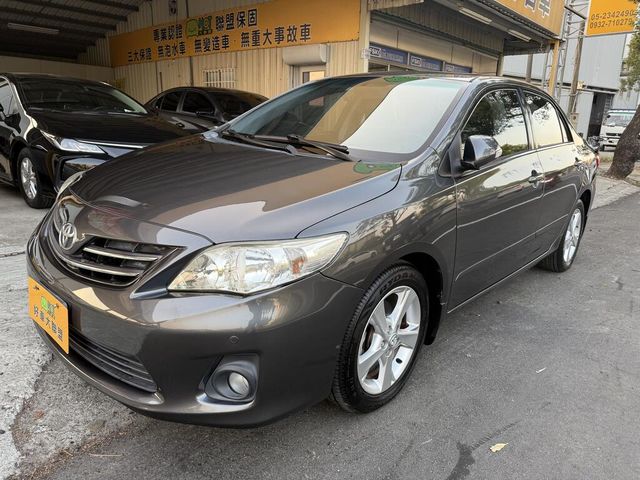 TOYOTA豐田 ALTIS  第1張相片