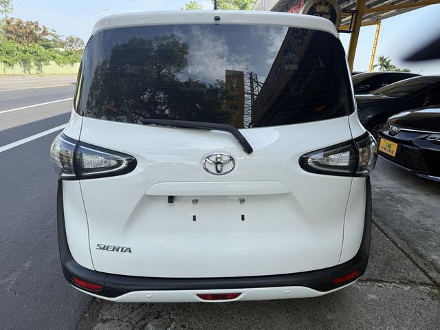 TOYOTA豐田 SIENTA  第4張相片