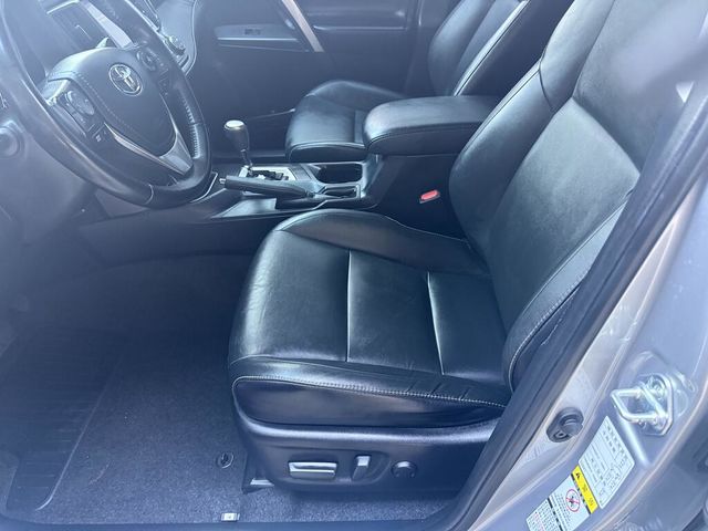 TOYOTA豐田 RAV4  第8張相片
