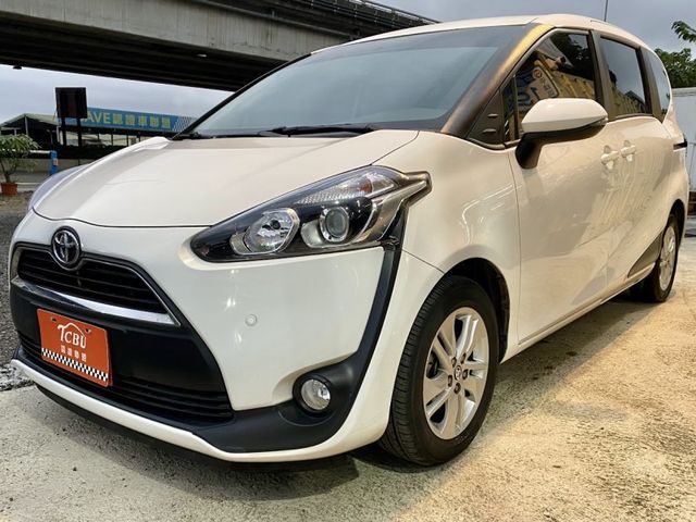 Toyota SIENTA  第16張相片