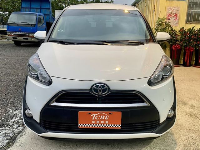 Toyota SIENTA  第17張相片