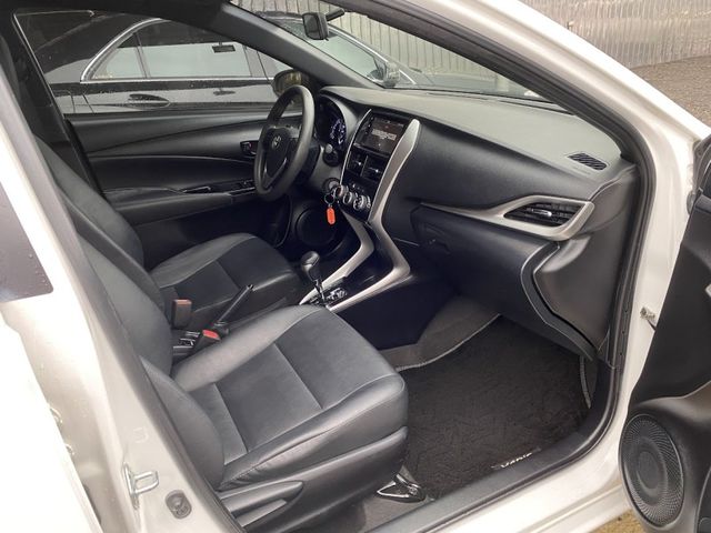 Toyota Yaris  第10張相片