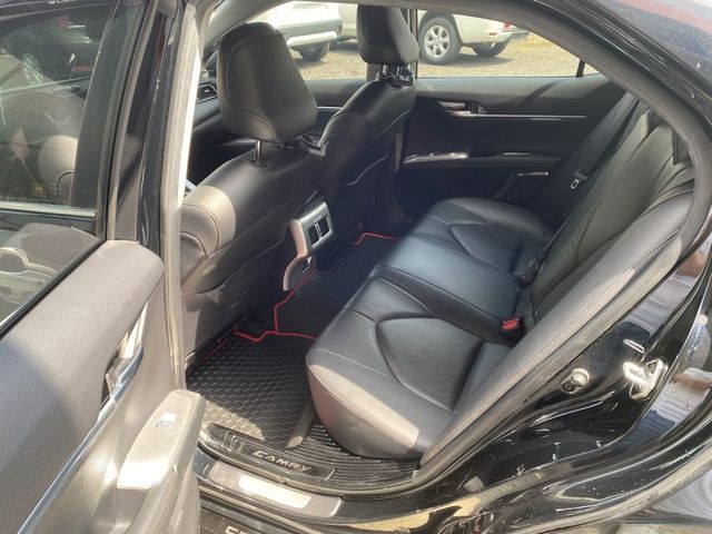 Toyota Camry  第10張相片