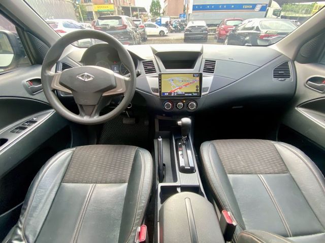 Mitsubishi Zinger  第7張相片