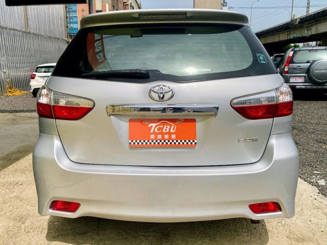 Toyota Wish  第11張相片