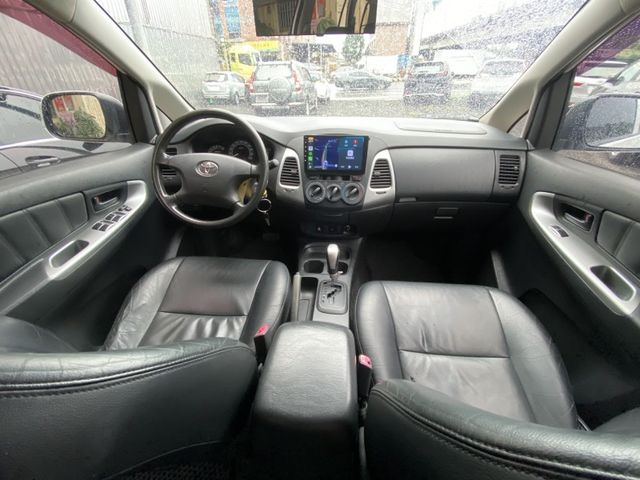 Toyota Innova  第7張相片