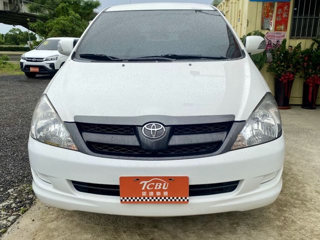 Toyota Innova  第14張相片