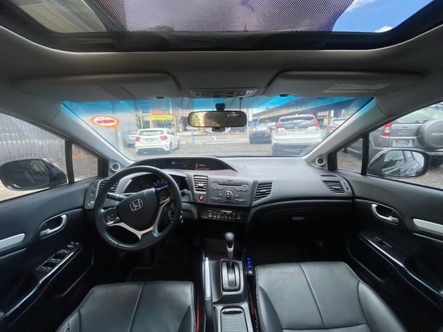 Honda Civic  第12張相片