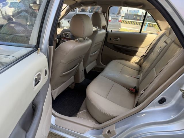 Ford/福特 Tierra  第3張相片