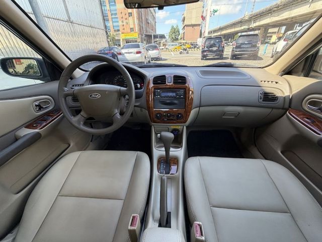 Ford/福特 Tierra  第7張相片