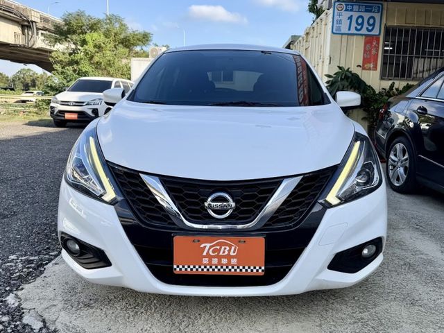 Nissan Tiida  第7張相片