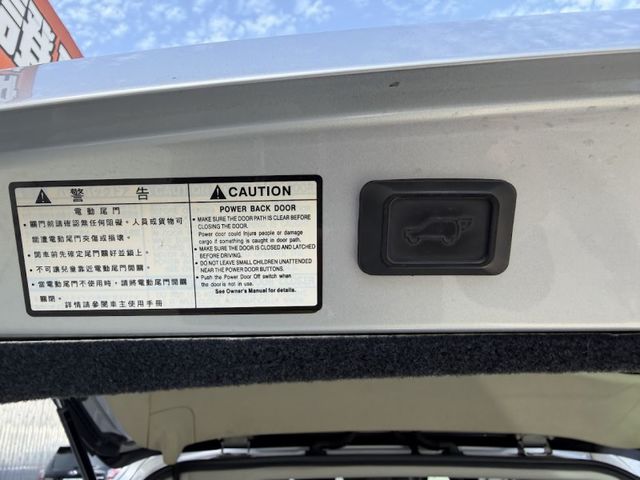 Lexus RX  第9張相片