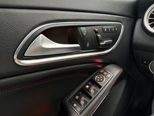 Mercedes-Benz/賓士 CLA45 AMG  第6張相片