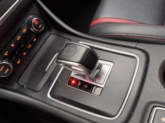 Mercedes-Benz/賓士 CLA45 AMG  第7張相片